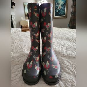 NWOT Western Chief Colorful Cluckers Boots 9